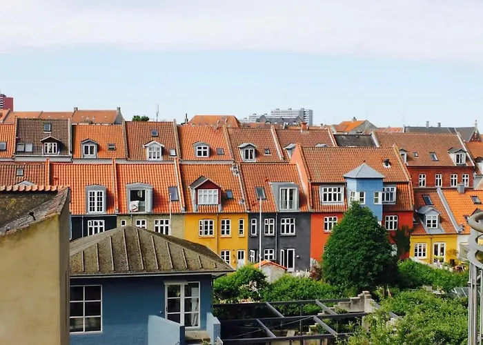 Cosy Og Spacious Apartment In The Heart Of Aarhus